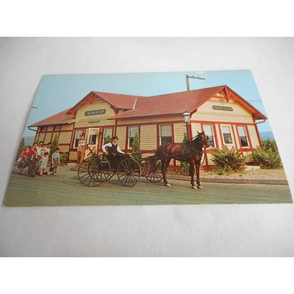 Vintage Postcard Amish buggy Strasburg Railroad Pennsylvania people
